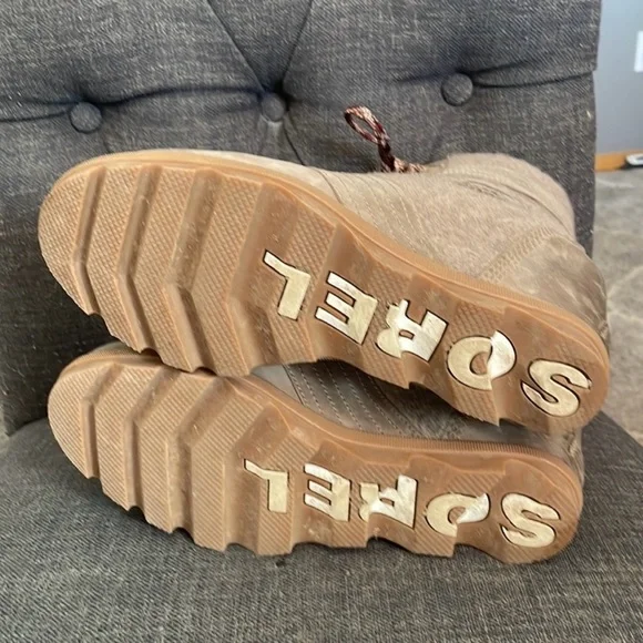 Sorel Women's Tan Lace-Up Boots - Picture 4 of 7